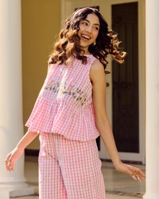 Pretty Checks, Effortless Style – Your Perfect Cotton Co-Ord Set.